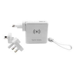 6-in-1-Reiseladegerät mit Wireless Powerbank