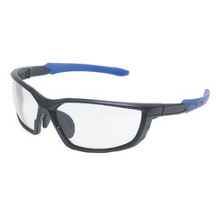 Sportbrille mit selbsttönenden Gläsern